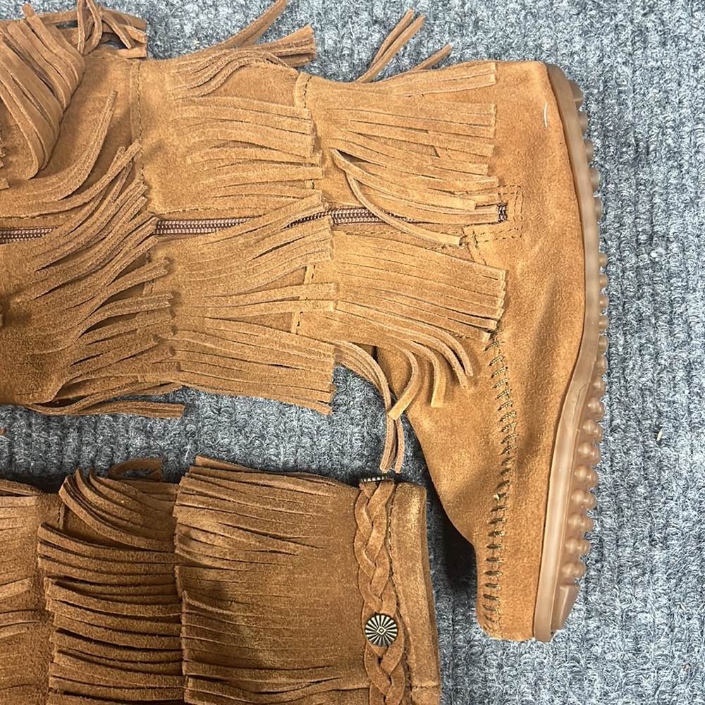 Minnetonka Women’s 5 Layered Fringe Brown Leather Boot (3165) - Picture 6 of 11